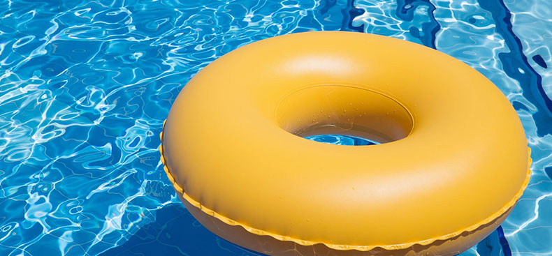 Mantenimiento de piscinas de agua salada vs mantenimiento de piscinas tradicionales