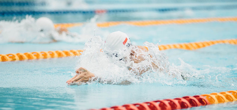 Cómo la natación fortalece cuerpo y mente a cualquier edad